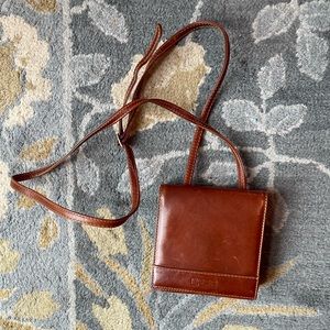 Cree Crossbody Wallet Brown Leather